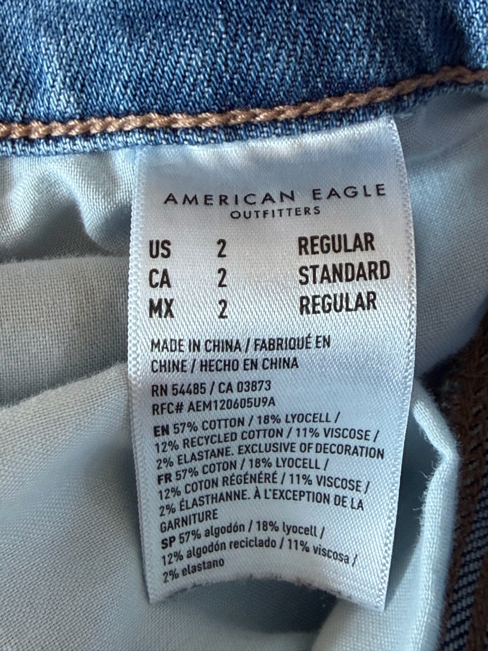American Eagle High Rise Wide Leg Cargo Jeans - Picture 9 of 12